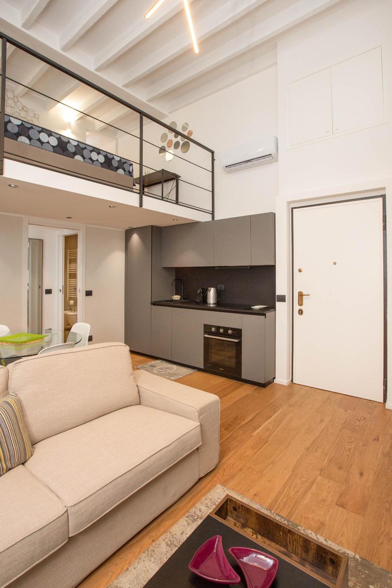 Апартаменты Wonderful Loft Tartaglia Милан Экстерьер фото